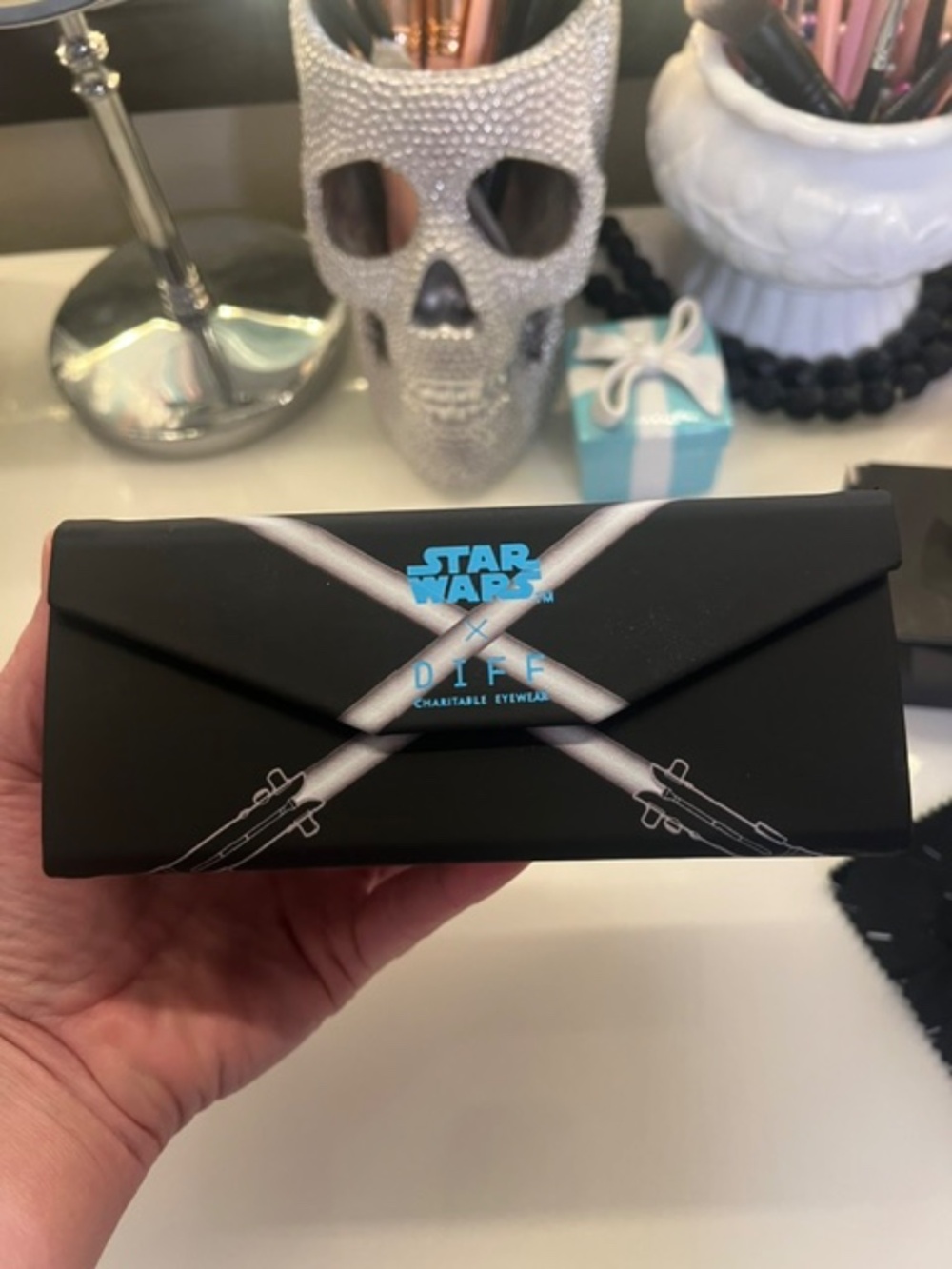 DIFF Star Wars Ahsoka Tano Sunglasses - Picture 14 of 17